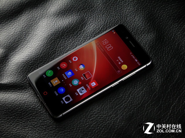 手機(jī)周刊:樂(lè)Max2頂配也親民/nubia又火了