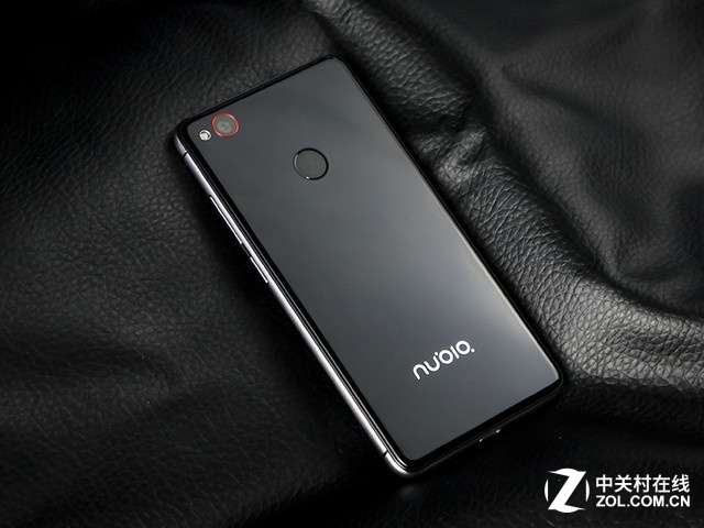 手機(jī)周刊:樂(lè)Max2頂配也親民/nubia又火了