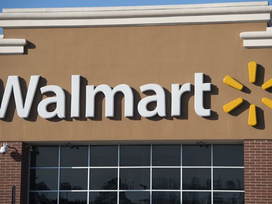 沃爾瑪推出全年包郵服務挑戰亞馬遜：會員費僅對手一半