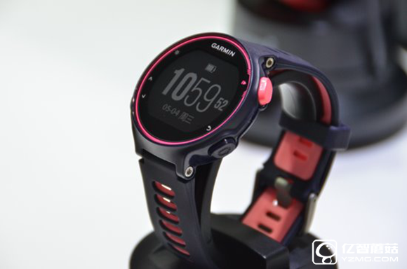 CES 2016：鐵人三項表Forerunner735 XT亮相，可配智能頭盔