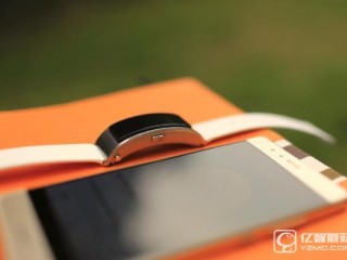 華為手環B3有什么功能?3D曲面屏華為手環B3評測