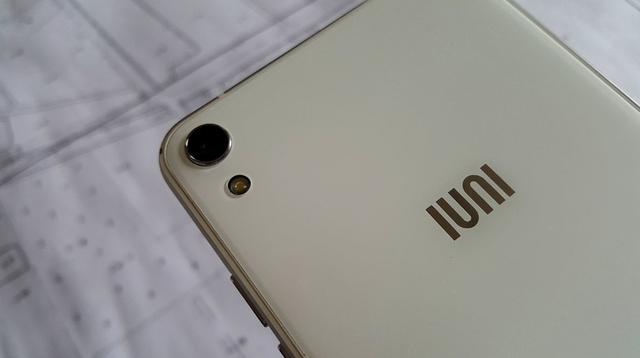 金立子品牌IUNI裁員超60% <a href=/tech/internet/ target=_blank class=infotextkey>互聯(lián)網(wǎng)</a>手機再度面臨生存危機