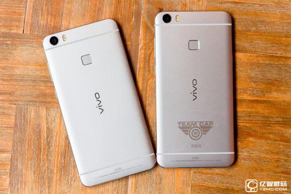 一代力作vivo Xplay5標(biāo)準(zhǔn)版&旗艦版對(duì)比評(píng)測(cè)