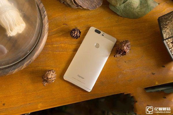 華為榮耀V8評(píng)測(cè):麒麟950怎么樣?