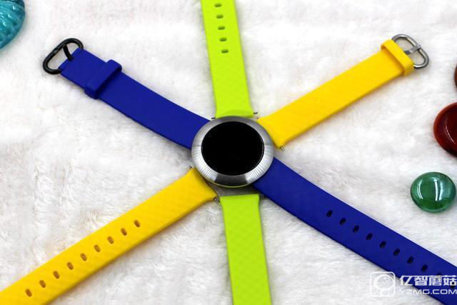 榮耀手環(huán)zero青春版上手評測 這個夏天戴著它上山下海