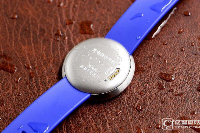 榮耀手環(huán)zero青春版上手評測 這個夏天戴著它上山下海