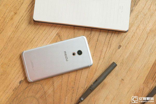 走差異化路線 魅族PRO 6評測