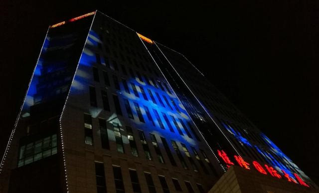 華為榮耀V8評測:全網通版綜合體驗最好