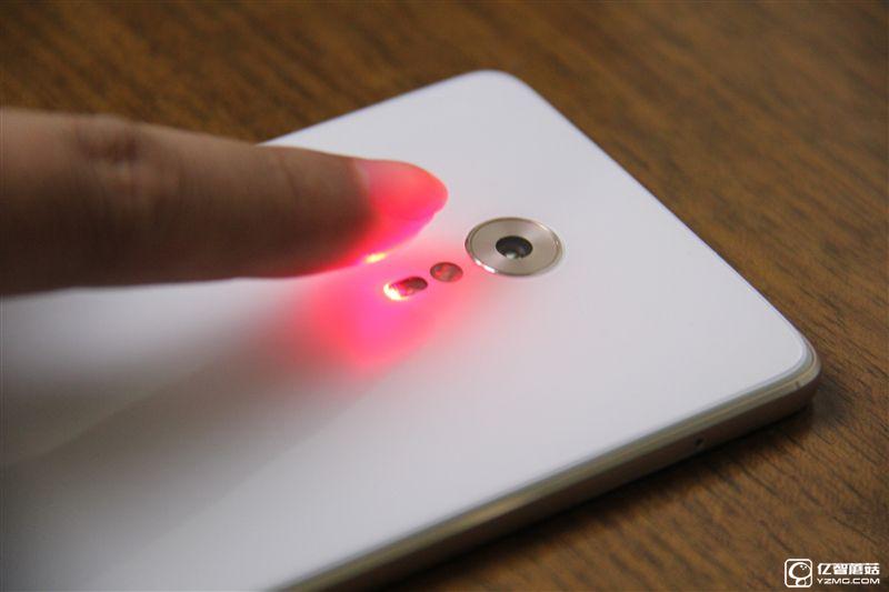 ZUK Z2 Pro旗艦版深度評測：0.05mm全球最窄黑邊！