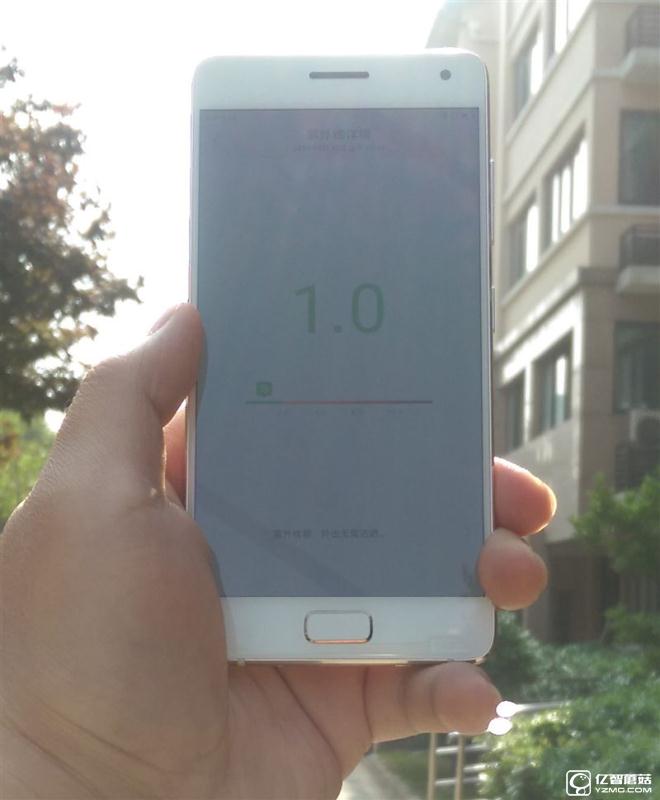 ZUK Z2 Pro旗艦版深度評測：0.05mm全球最窄黑邊！