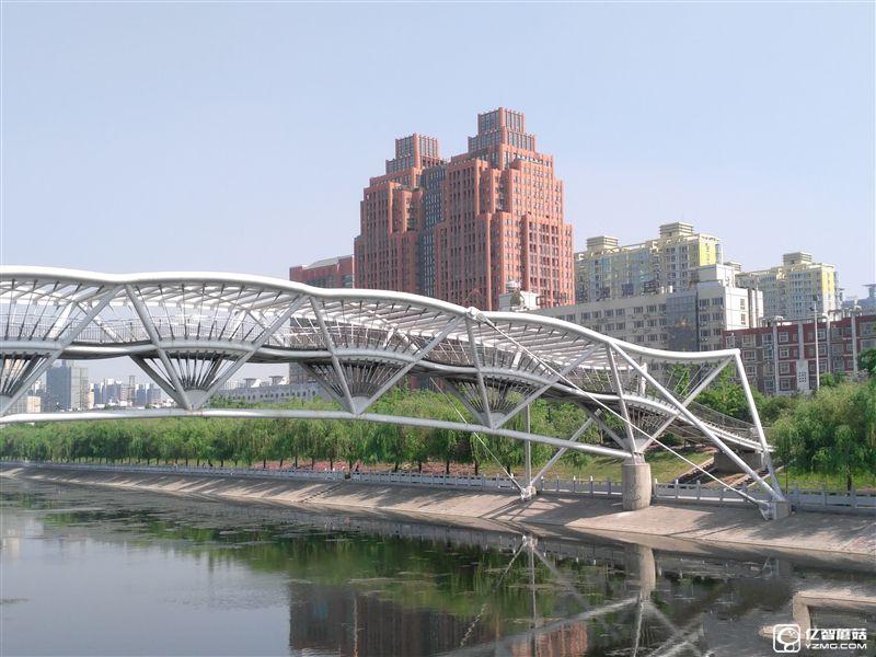 ZUK Z2 Pro旗艦版深度評測：0.05mm全球最窄黑邊！