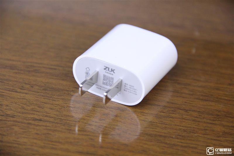 ZUK Z2 Pro旗艦版深度評測：0.05mm全球最窄黑邊！