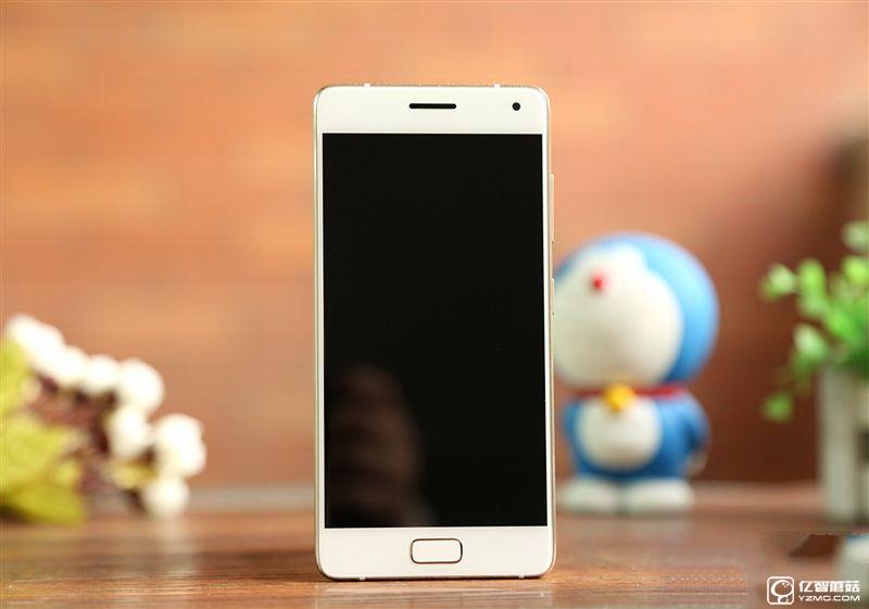 ZUK Z2 Pro旗艦版深度評測：0.05mm全球最窄黑邊！