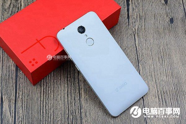 360手機F4和中興Blade A2哪個好看 外觀對比