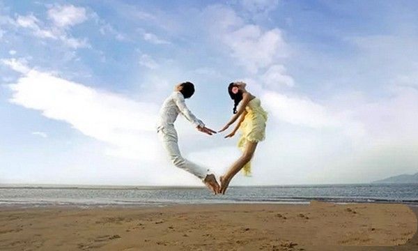 360手機F4和中興Blade A2哪個好？中興Blade A2與360手機F4區別對比