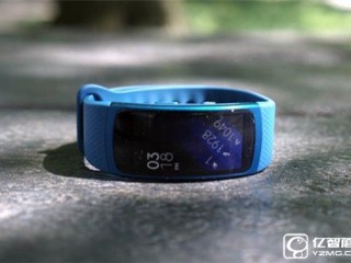 三星Gear Fit 2運(yùn)動手環(huán)怎么樣?