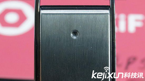 華為榮耀暢玩手環(huán)A1揭秘: 果然不是蓋的