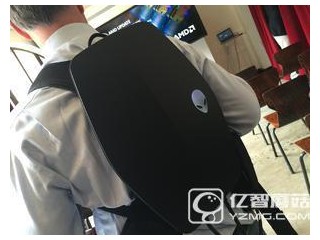 外星人做了一款背包式VR電腦   不愧是外星人