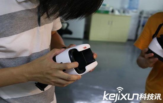 一加3手機已發(fā)布 但一加VR頭盔又來了開箱圖賞