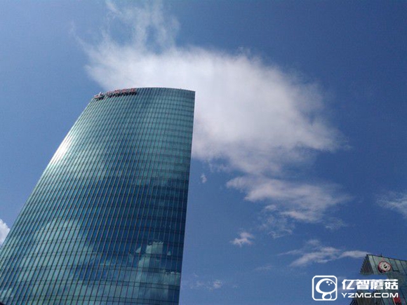 尖phone對決:榮耀5A PK 紅米Note 3(暫不發布)