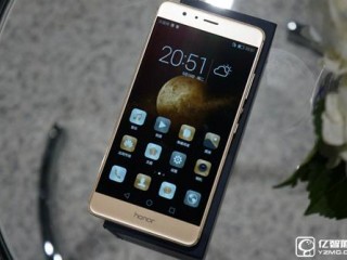vivo X7 Plus和榮耀V8區別對比評測