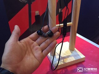 先鋒發(fā)Lightning降噪耳機  下一代iPhone接口確認(rèn)