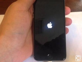 蘋果iPhone7死機(jī)強(qiáng)制關(guān)機(jī)方法圖解