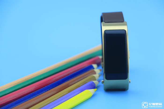 華為手環B3深度評測 甩小米手環2好多條街