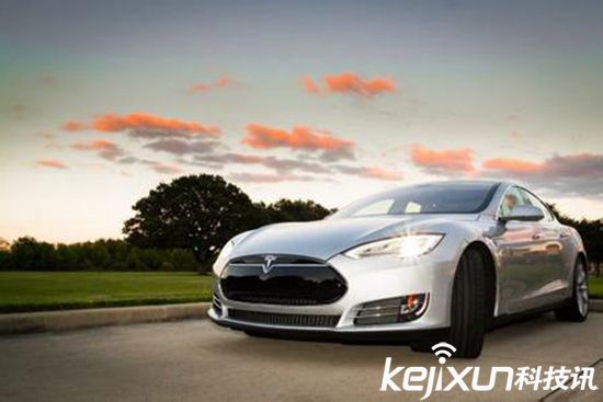 特斯拉狂暴模式如何？ 保時捷高管批其嘩眾取寵