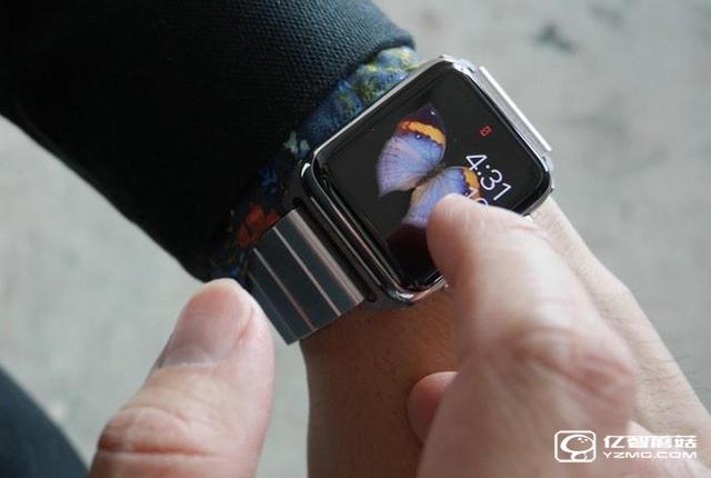 表帶中的戰(zhàn)斗機 隨意更換的模塊化表帶登陸眾籌