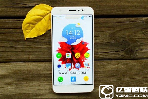 360手機(jī)N4S好看嗎?360N4S外觀評(píng)測(cè)