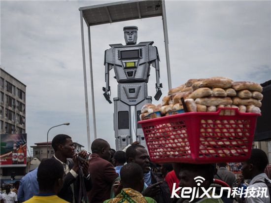 盤點:世界上那些智能機器人 超級警察