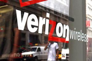 美國的“中國移動”Verizon為什么要收雅虎?