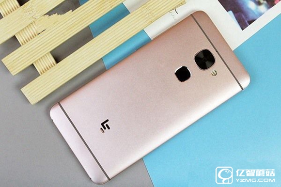 2016下半年1500左右有哪些?1500左右性價(jià)比高的國(guó)產(chǎn)手機(jī)推薦