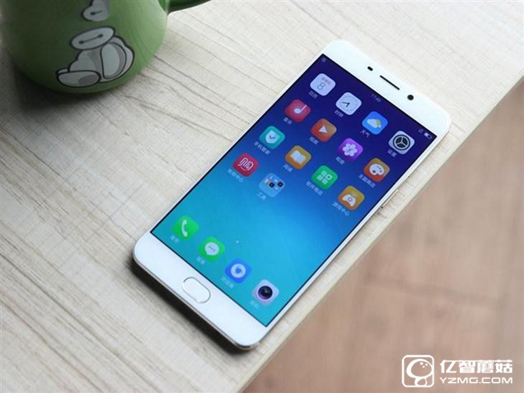 八月購(gòu)機(jī)必看 近期線上熱銷機(jī)型盤點(diǎn) 