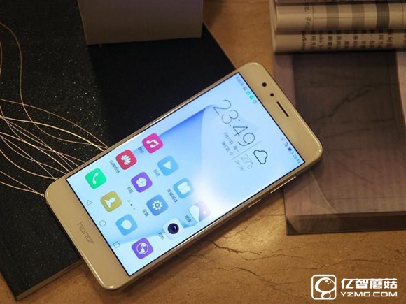 八月購機必看 近期線上熱銷機型盤點 