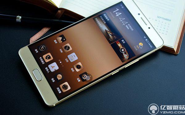 八月旗艦機(jī)哪款好 2016年8月值得買的旗艦手機(jī)推薦