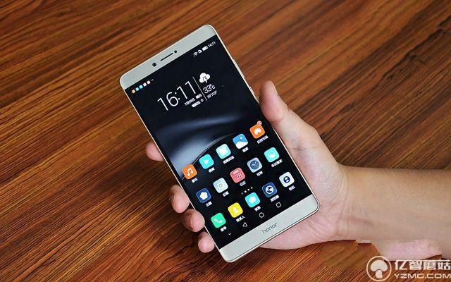 八月旗艦機(jī)哪款好 2016年8月值得買的旗艦手機(jī)推薦