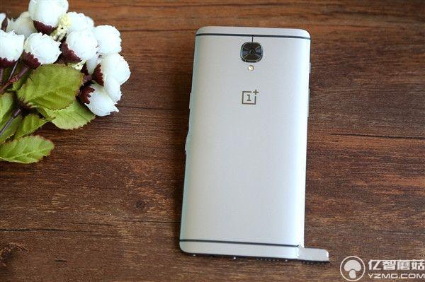 八月旗艦機(jī)哪款好 2016年8月值得買的旗艦手機(jī)推薦