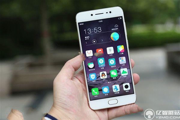 八月旗艦機(jī)哪款好 2016年8月值得買的旗艦手機(jī)推薦