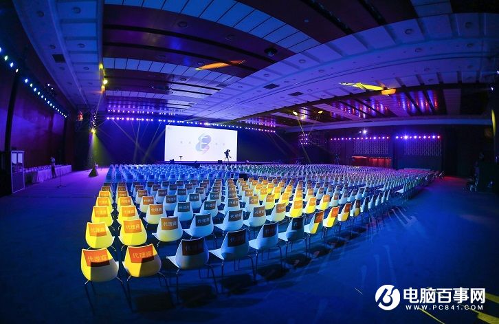 魅藍E怎么樣 1299元魅藍E發(fā)布會圖文回顧