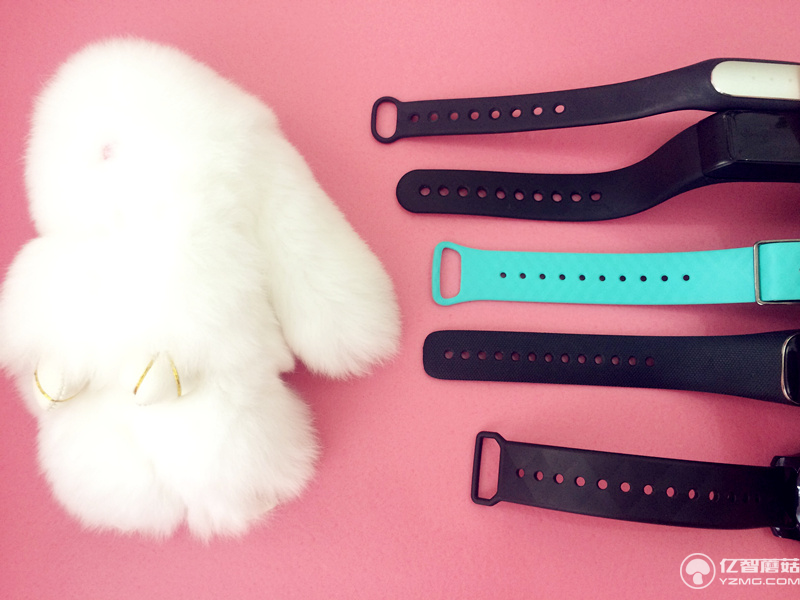 華為榮耀暢玩手環(huán)A1實(shí)物評(píng)測(cè)+高清圖賞 能夠紫外線(xiàn)監(jiān)測(cè)我會(huì)告訴你