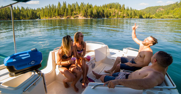 有了戶外式便攜空調(diào)   那些童年記憶里的小風(fēng)扇簡直O(jiān)UT了