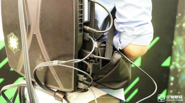 XMG Walker可能是目前最好的VR背包電腦