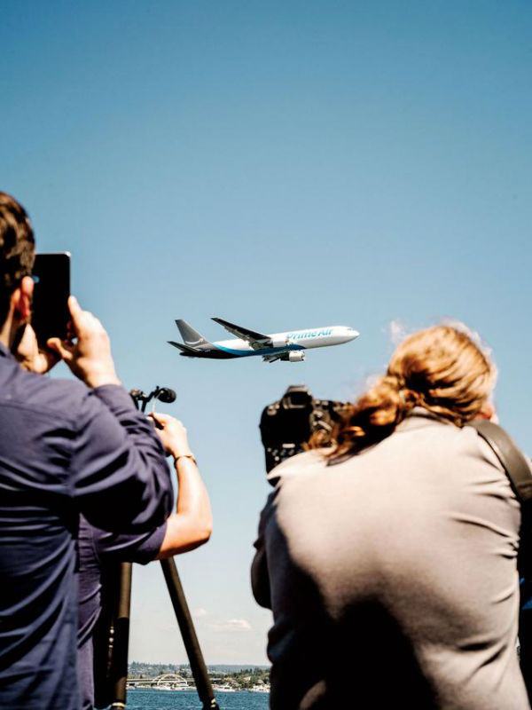 電商巨頭亞馬遜能干掉世界快遞巨頭FedEx嗎?