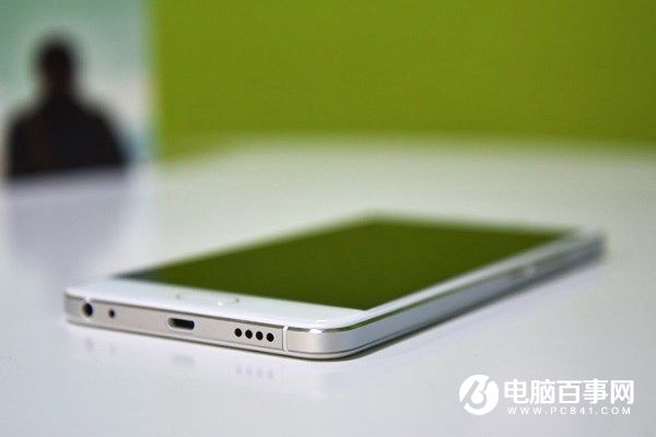 魅藍(lán)U20好看嗎？魅藍(lán)U20外觀評測