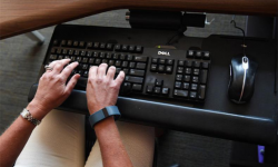 幻想帶個運(yùn)動手環(huán)就能督促減肥?有時新技術(shù)可能會起反作用