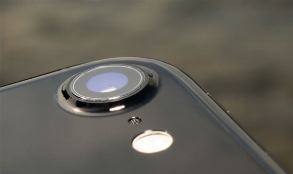 iPhone7用TLC閃存：蘋果不厚道？