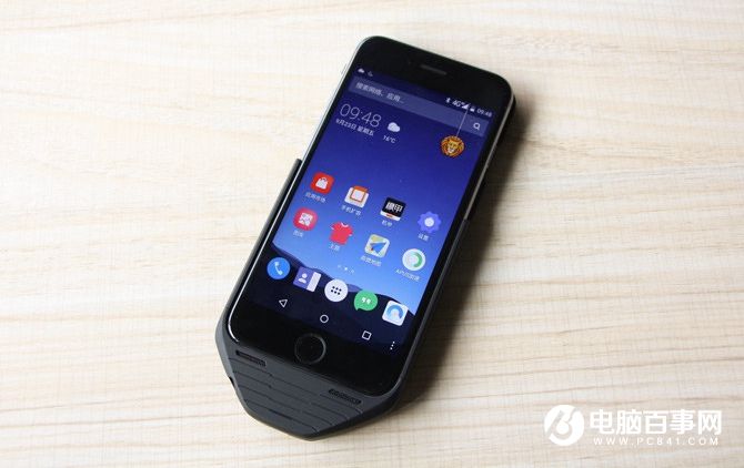 讓iPhone也能雙卡雙待雙系統 機甲評測