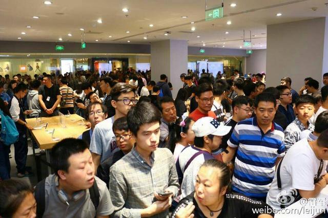 做營銷我只服雷軍 國慶小米線上線下都賺翻了